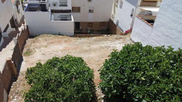 Terreno en pasaje Gladiolo