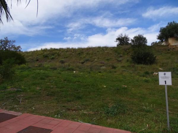 Terreno en carretera Costa del Sol
