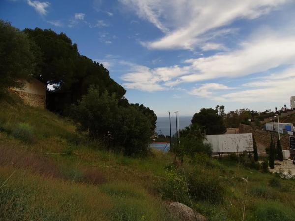 Terreno en carretera Costa del Sol