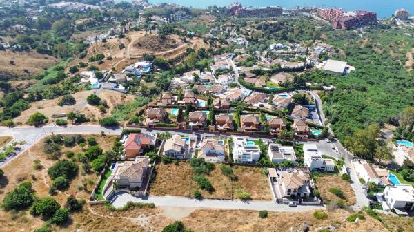 Terreno en calle Afelandra, 10
