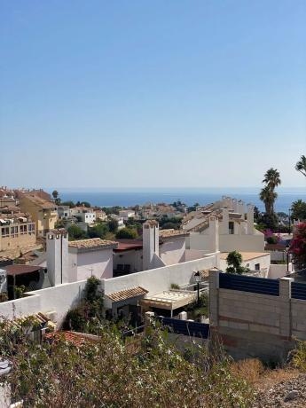 Terreno en calle Amapolas