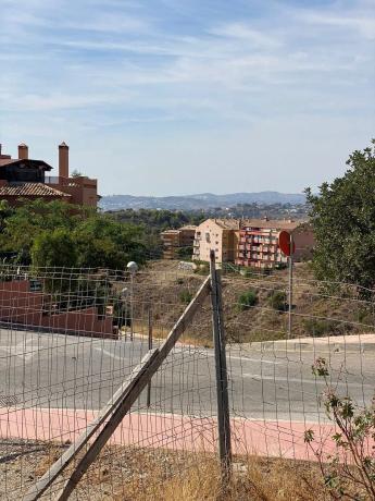 Terreno en calle Amapolas