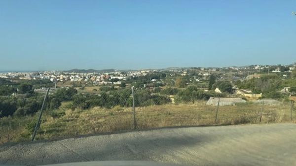 Terreno en camino de la Cantera