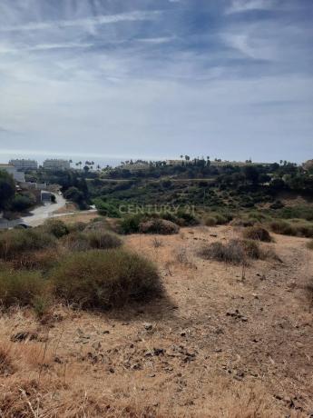 Terreno en calle Jineta