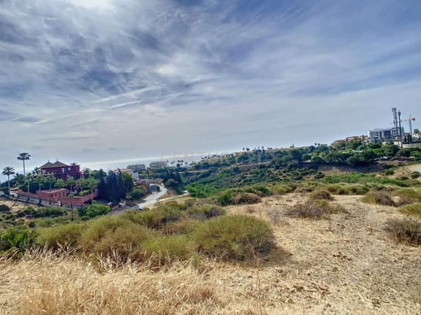 Terreno en calle Jineta
