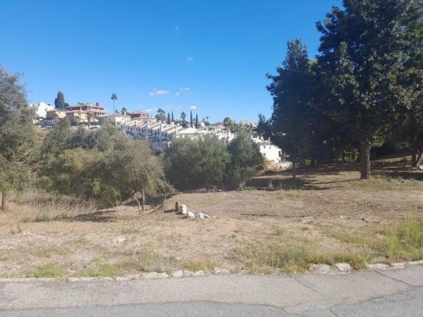 Terreno en Urbanización el Coto, 20