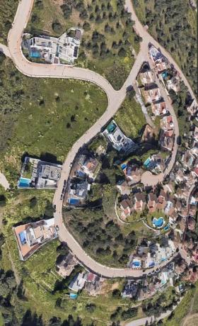 Terreno en Urbanizacion Jardines del Aguila