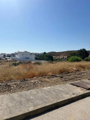 Terreno en Urbanizacion Jardines del Aguila