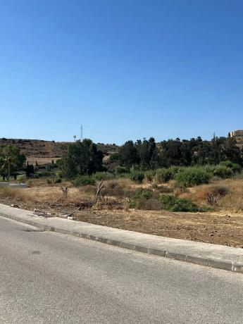 Terreno en Urbanizacion Jardines del Aguila