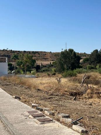Terreno en Urbanizacion Jardines del Aguila