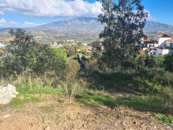 Terreno en Urbanización Cala Golf