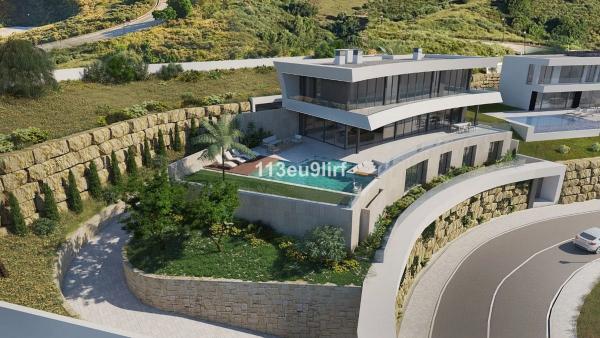 Terreno en calle Cumbre de Cala Golf