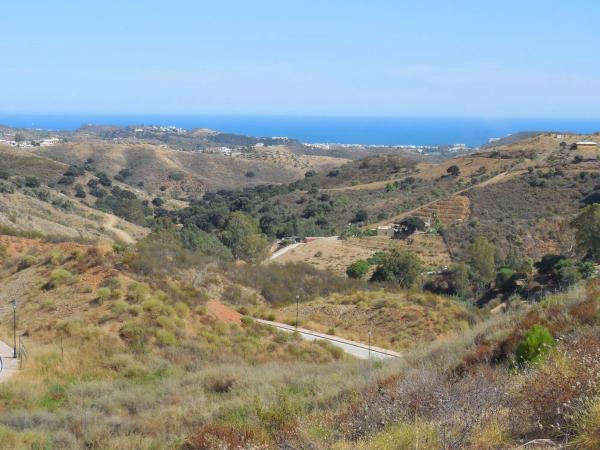 Terreno en calle Ibérica, 33
