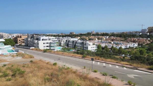 Terreno en calle Sierra de Baza