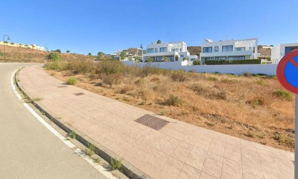 Terreno en calle Sierra de Baza