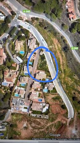 Terreno en calle Erica, 35