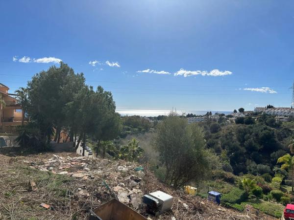 Terreno en calle Siroco, 9