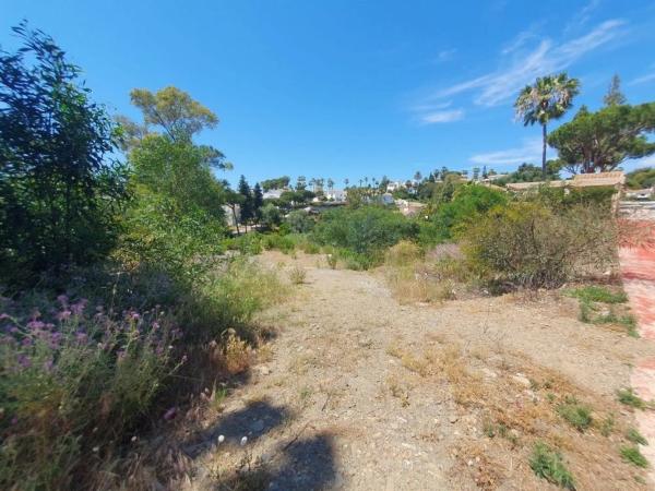Terreno en avenida del Cortijo