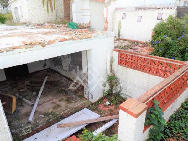 Terreno en calle Olivo de Calypso, 40 -148