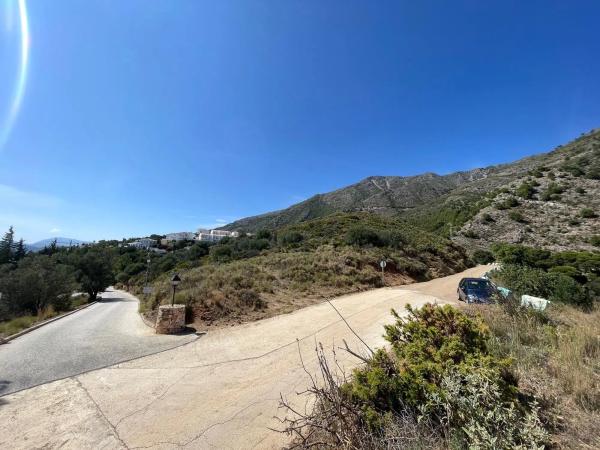 Terreno en camino de los Pilones