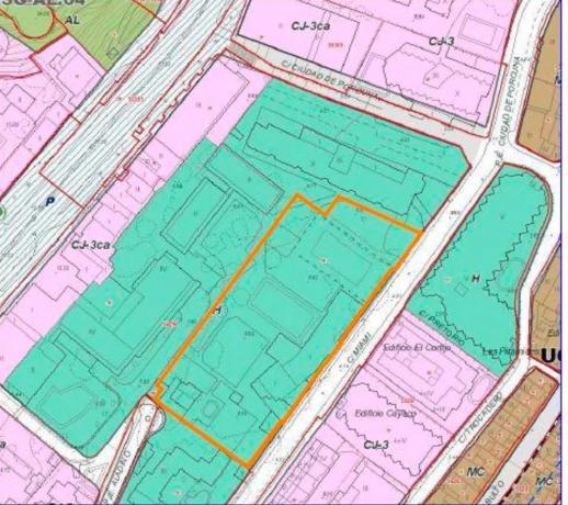 Terreno en calle Miami, 7