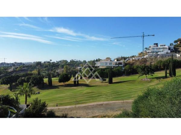 Terreno en calle Gene Kelly, 5 -8