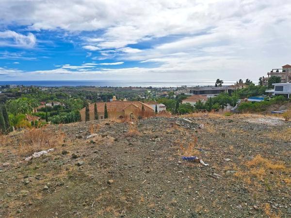 Terreno en calle Muñiz s/n