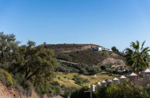 Terreno en alto Urbanizacion Montemayor