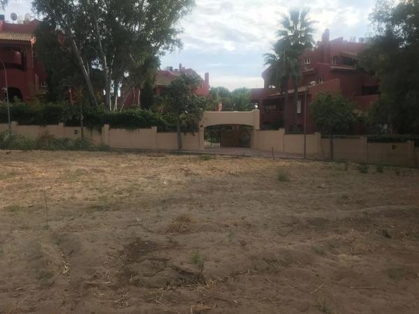 Terreno en avenida Antillas, 8