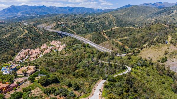 Terreno en avenida de las Cumbres, 75