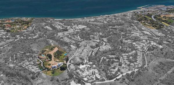 Terreno en Barrio Lomas de Marbella Club