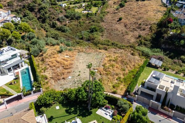 Terreno en calle Casiopea 5f