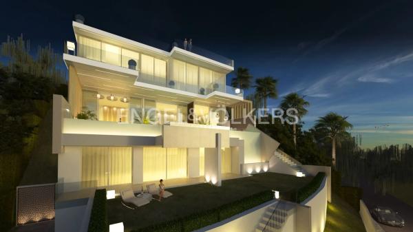 Terreno en carretera de Lomas de Marbella