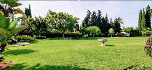 Terreno en Lugar Urbanizacion Guadalmina Baja