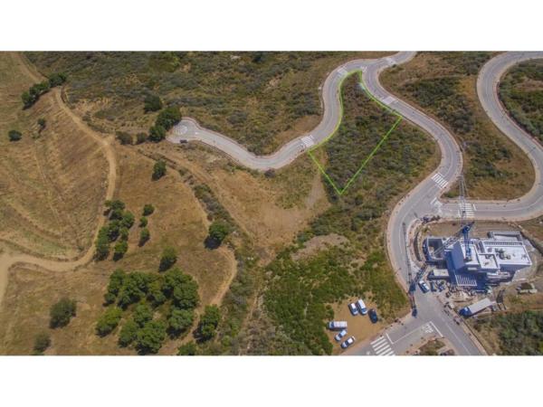 Terreno en avenida Ojen