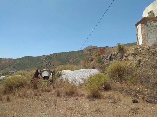 Terreno en Almáchar