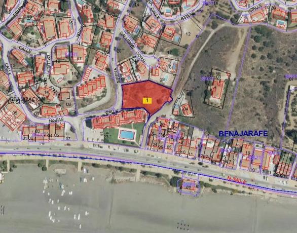 Terreno en Urbanización la Sirena, 144