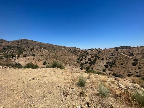 Terreno en Colmenar