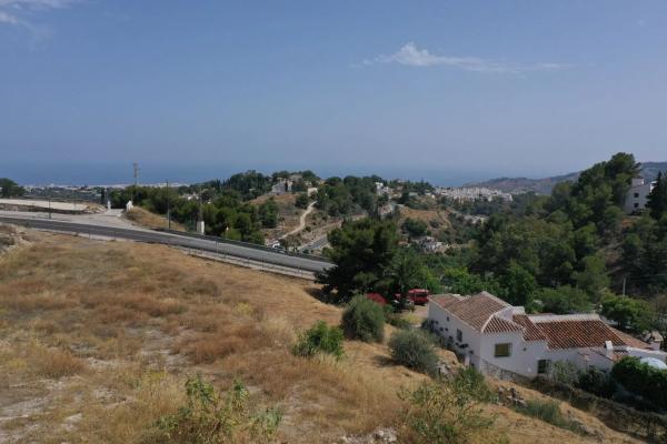 Terreno en calle Don Francisco Ruiz Noguera, 24