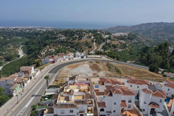 Terreno en calle Don Francisco Ruiz Noguera, 24