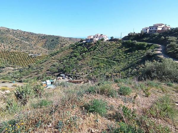 Terreno en Moclinejo