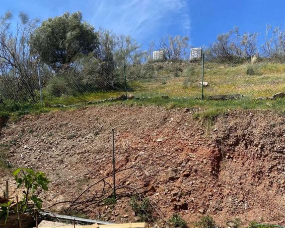 Terreno en Moclinejo