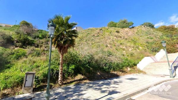 Terreno en calle Gloria Fuertes