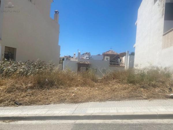 Terreno en calle Romeral Bajo, 39 -206