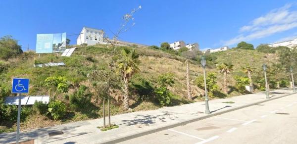 Terreno en Urbanizacion Nerja Golf, 18