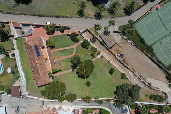 Terreno en calle Castillo, 15