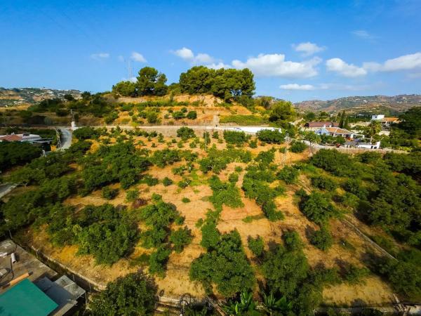 Terreno en Avda Pescia - Ctra de Frigiliana