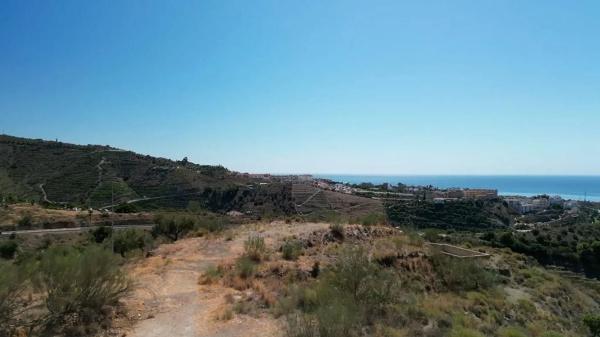 Terreno en calle Petirrojo, 1