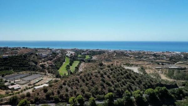 Terreno en calle Petirrojo, 1