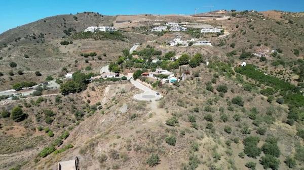 Terreno en calle Petirrojo, 1